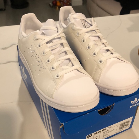 Brand new Stan Smith J - Picture 2 of 10
